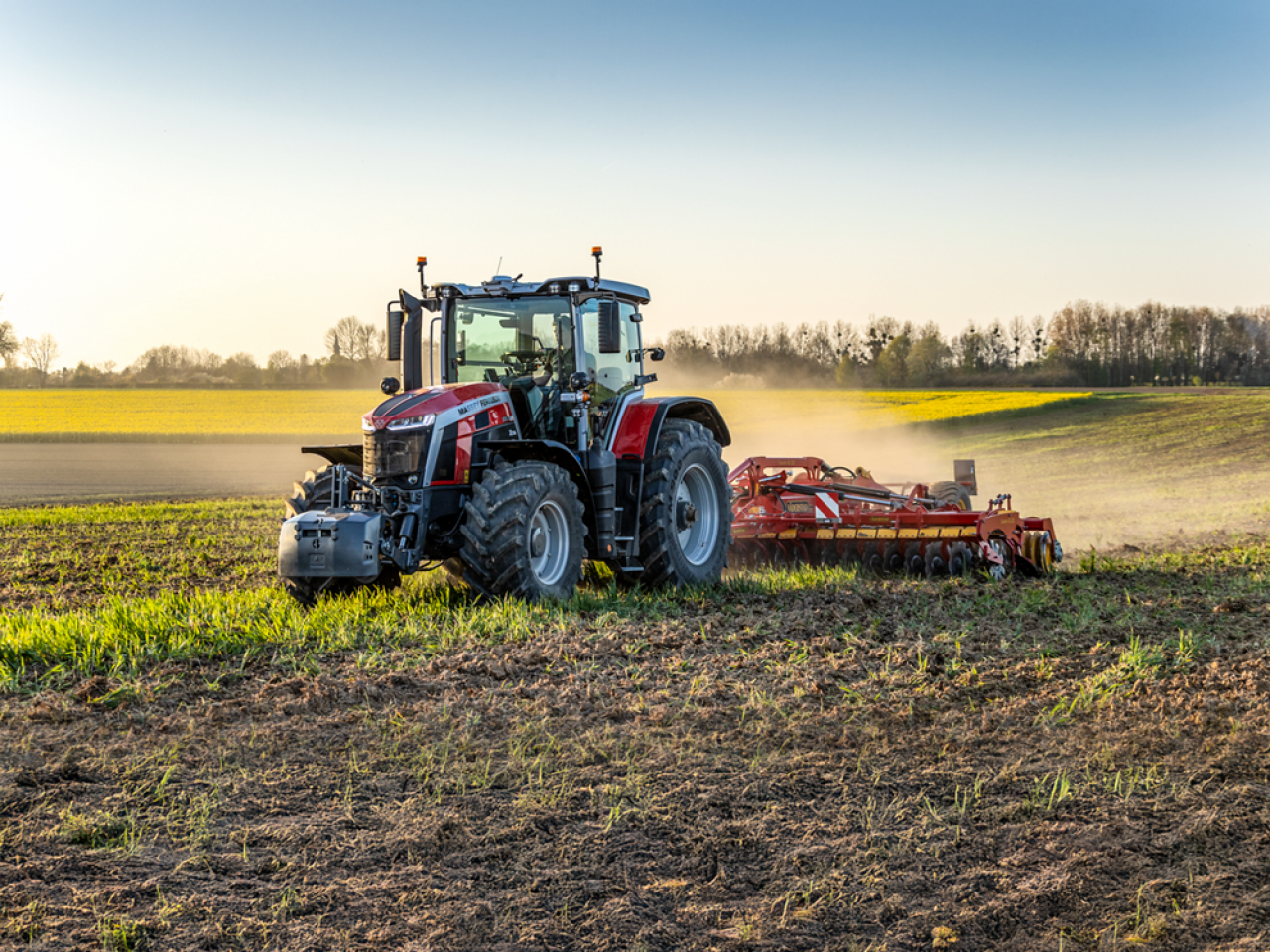 MF 8S Xtra новий трактор від Ін Форс Груп