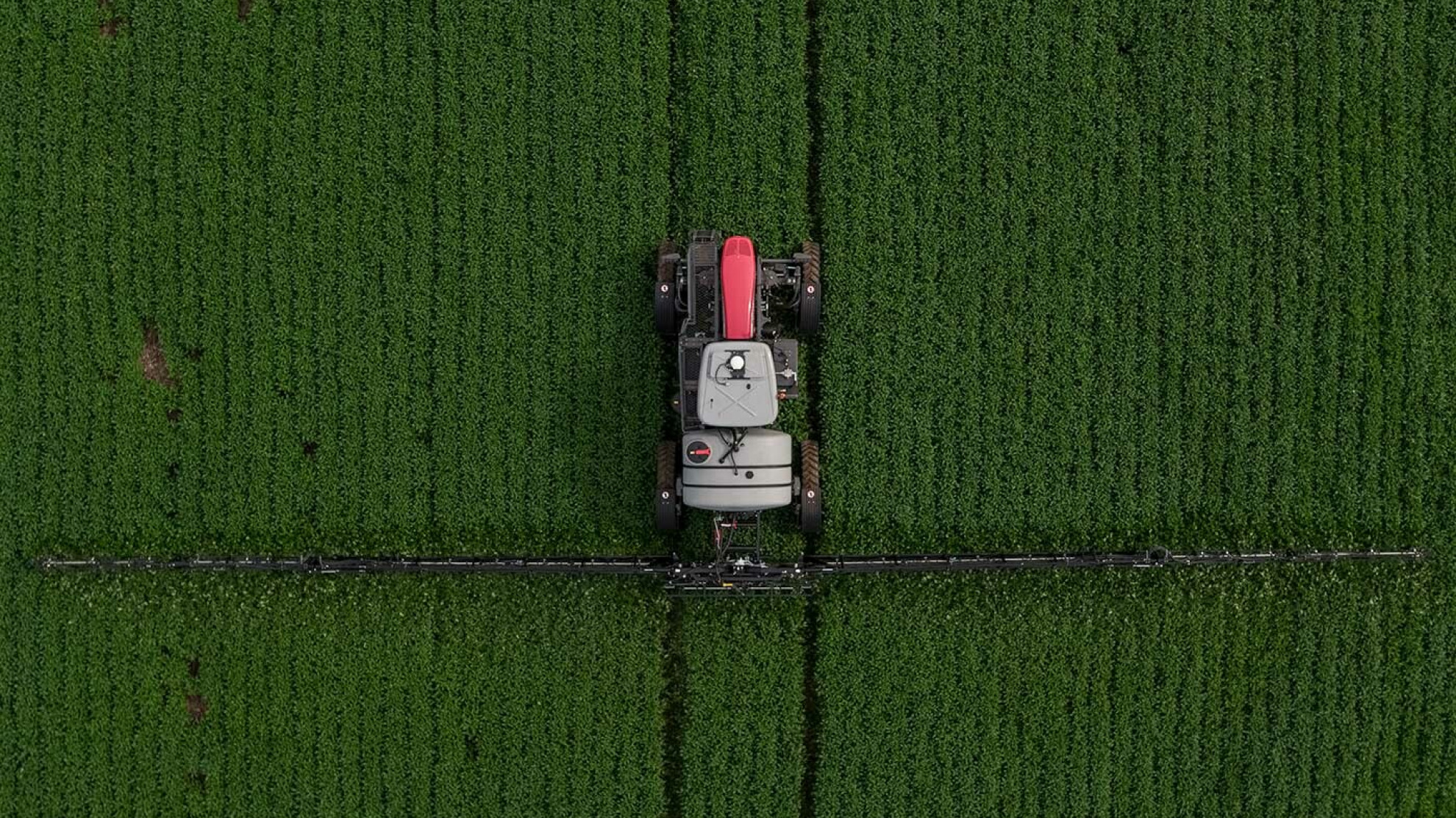 Обприскувач Massey Ferguson 9335