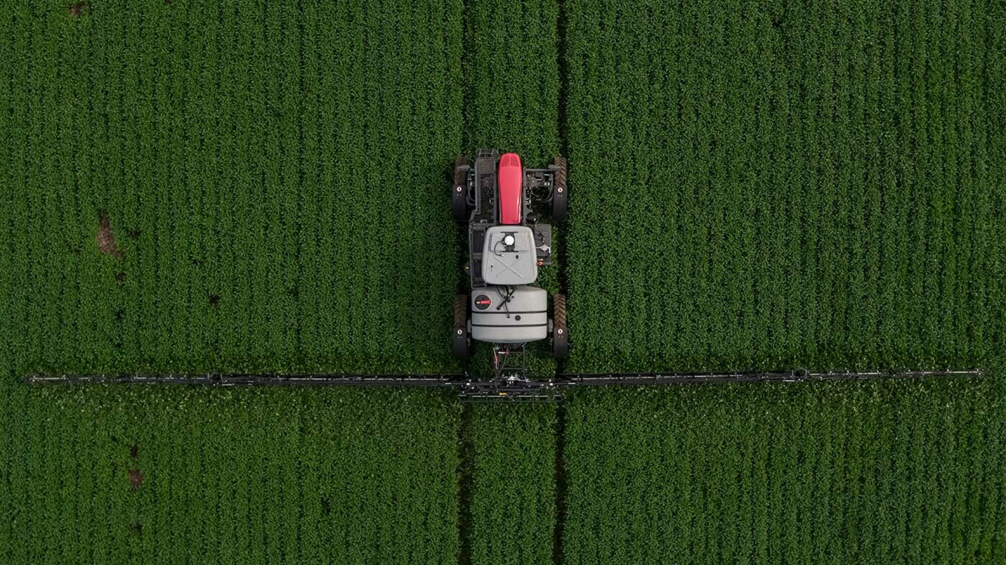 Опрыскиватель Massey Ferguson 9335