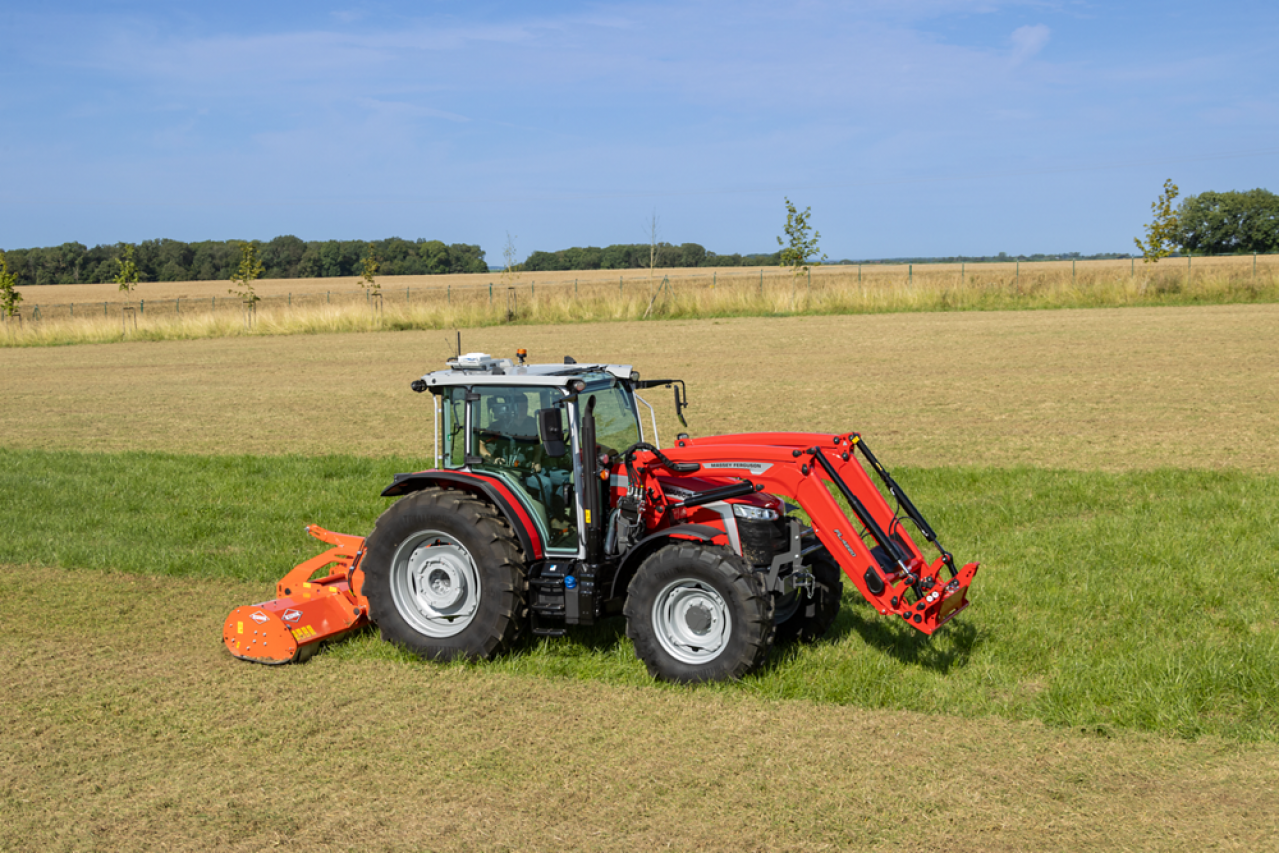 MF 5M задня  та передня навіски