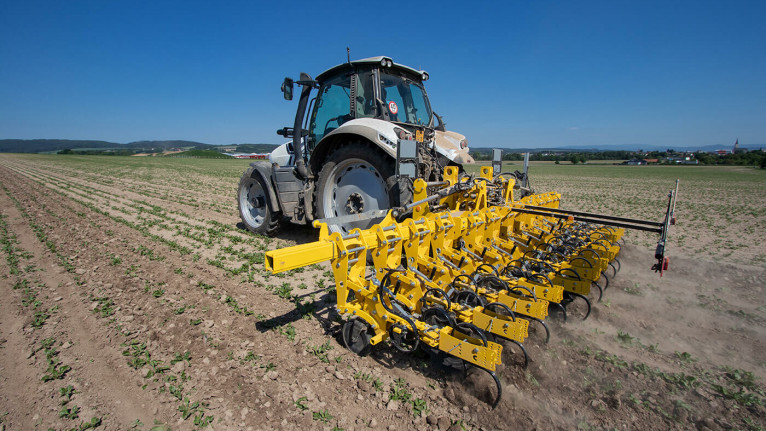 Огляд просапного культиватора