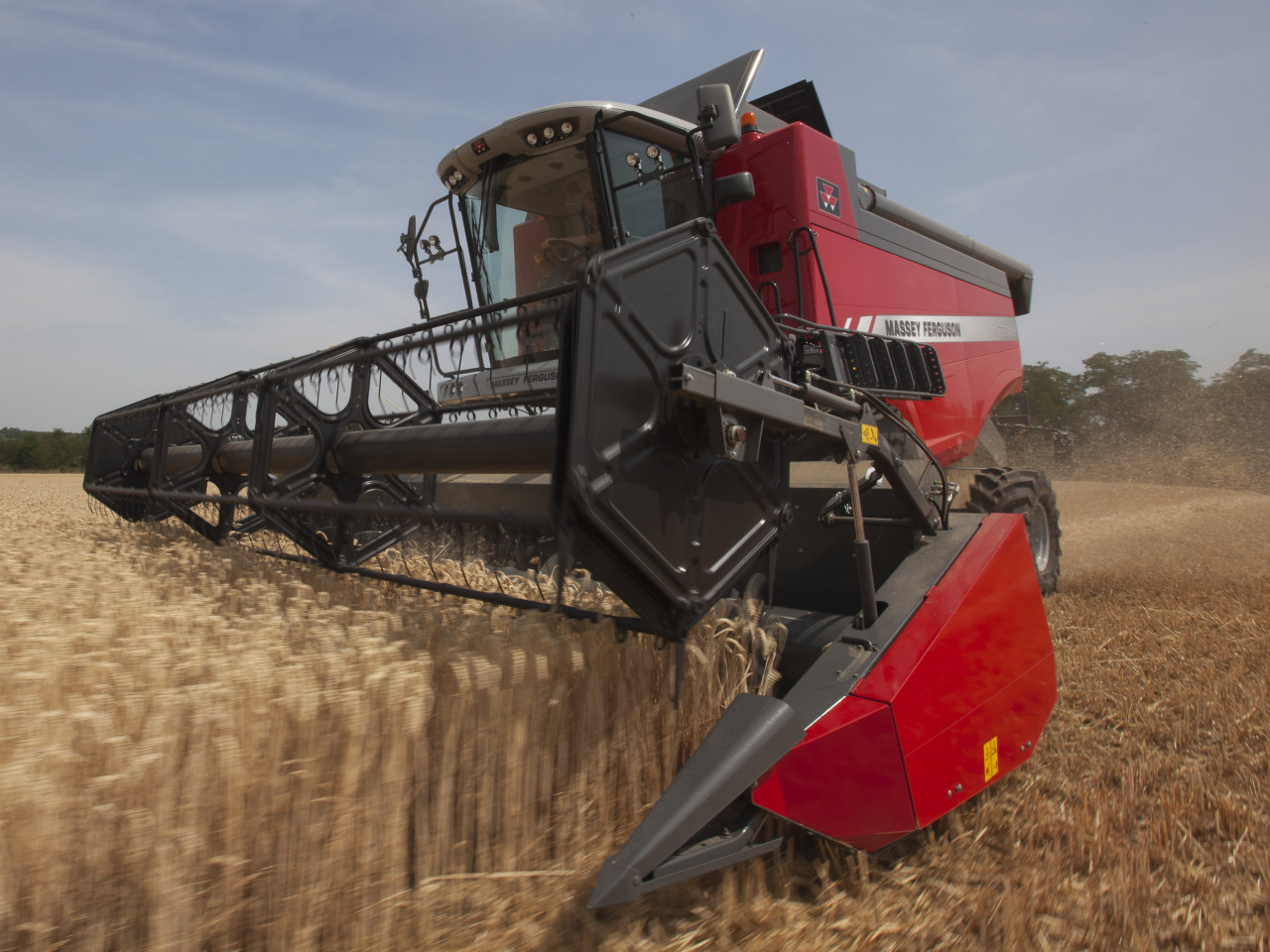 Комбайн Массей Фергюсон 7345 S: купити MF 7345 S в Україні - Bizontech