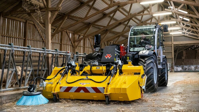 Навантажувач MF TH 7038 від Ін Форс Груп
